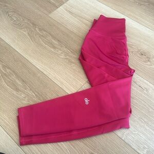 ALO high waist air lift legging. size small limited edition, pink Summer crush